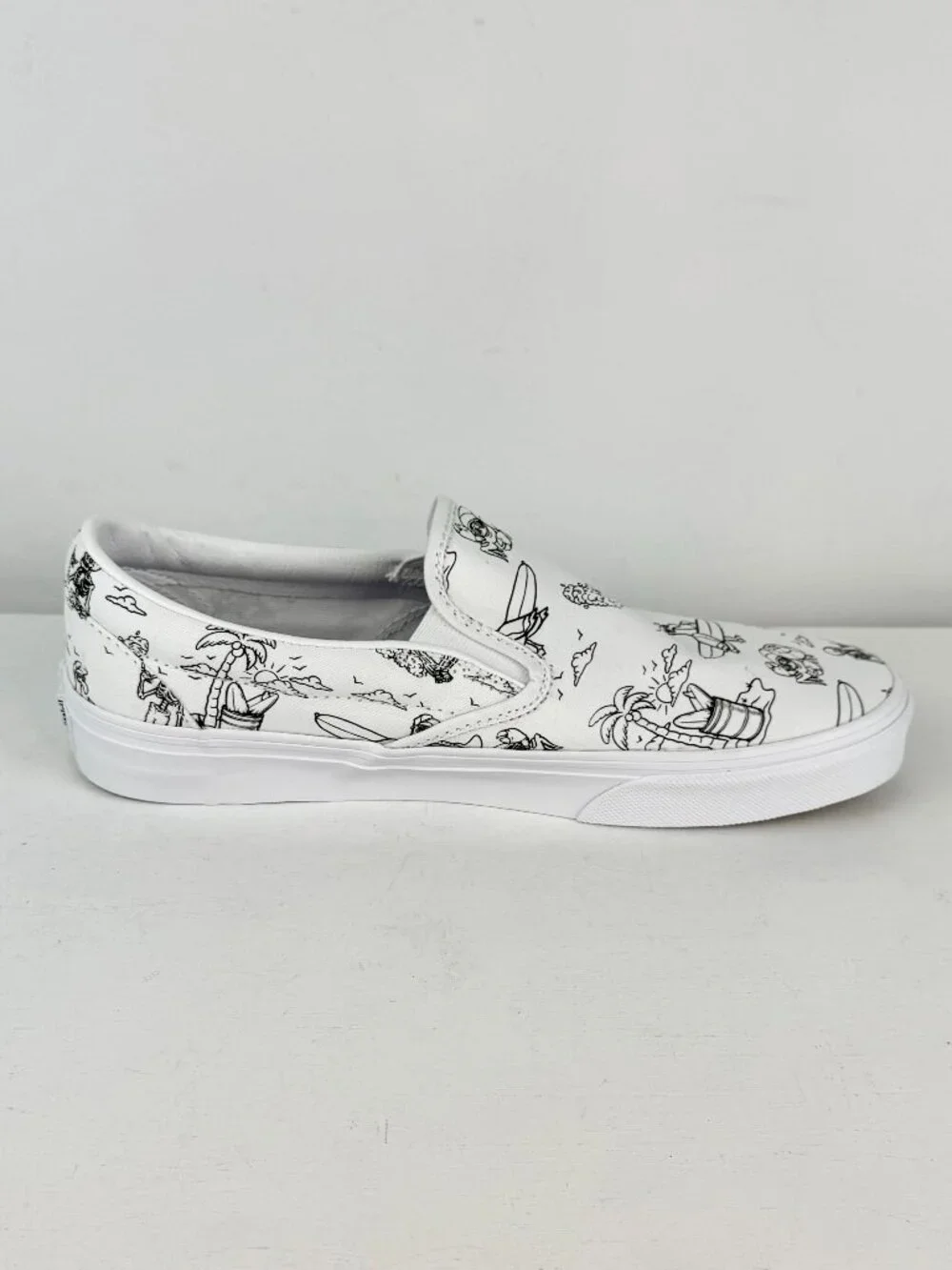 Men's 9.5 Women's 11 -VANS Classic Slip-On Low Tide True White Sneaker-500714